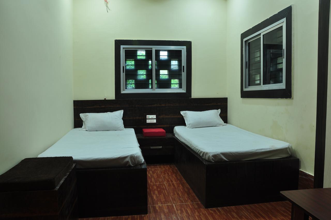 Hotel Golden Inn Balangir Extérieur photo